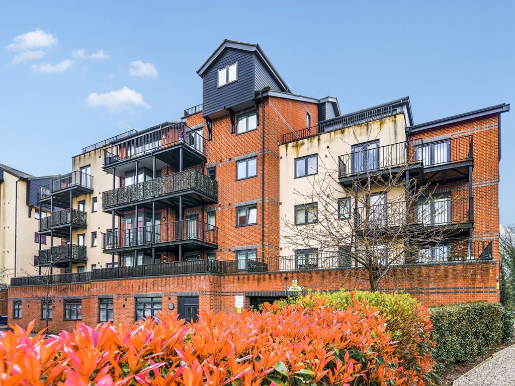 1 bed flat for sale in Tanners Wharf, Stortford, Hertfordshire