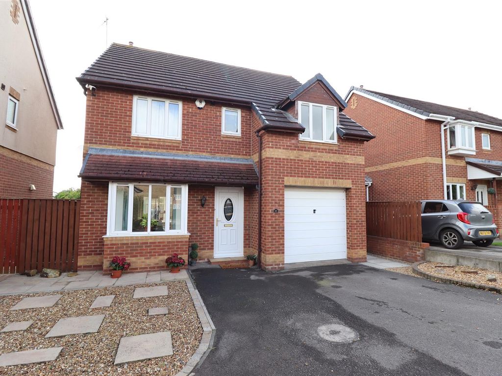 4 bed detached house for sale in Harewood Crescent, StocktonOnTees