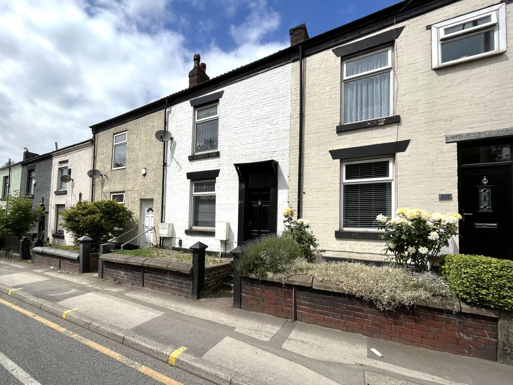 3 bed terraced house for sale in Bury Road, Breightmet, Bolton BL2 Zoopla
