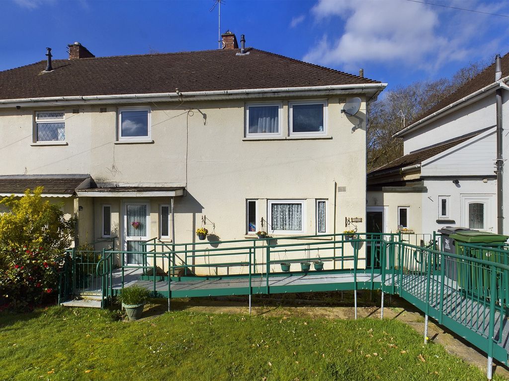 3 bed semidetached house for sale in Fishguard Road, Llanishen