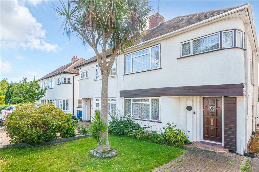 3 bed semidetached house for sale in Whitegate Gardens, Harrow