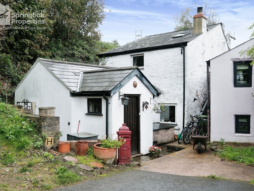 3 bed cottage for sale in Bridge Road, Drybrook, Gloucestershire GL17