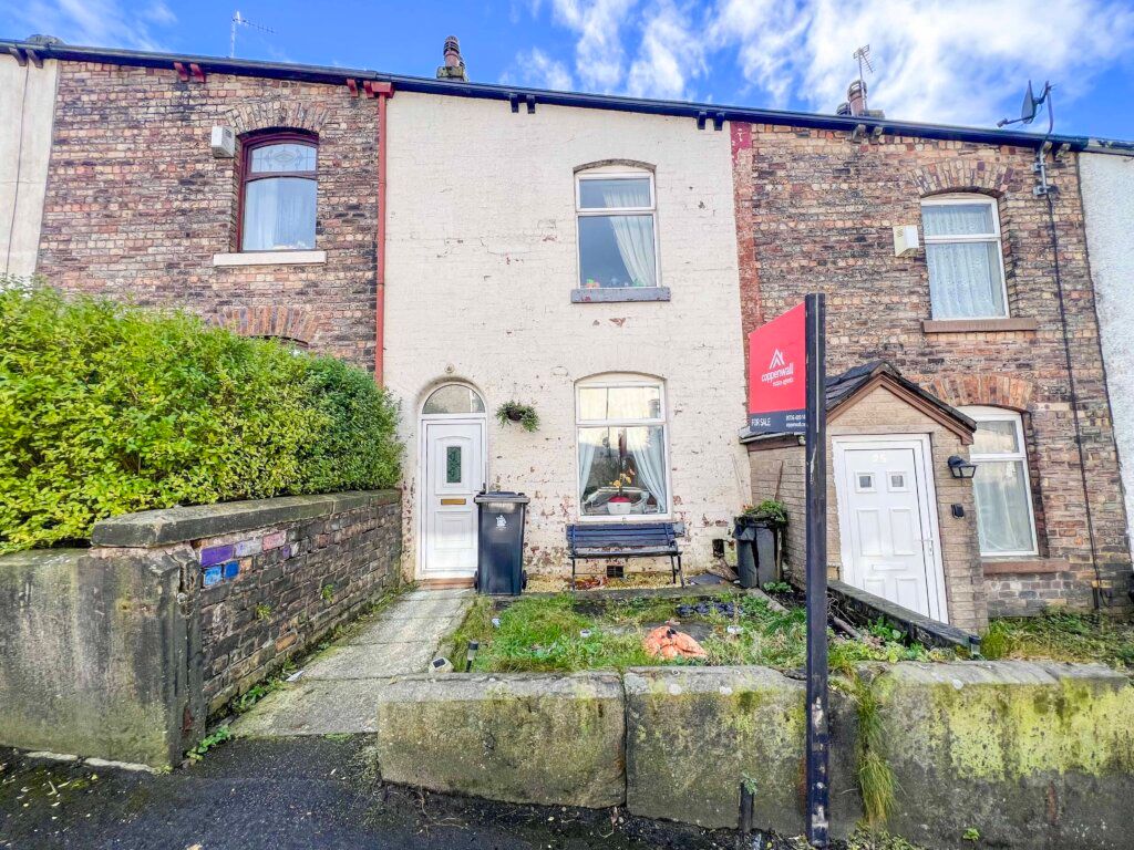 2 bed terraced house for sale in Industrial Street, Bacup, Rossendale