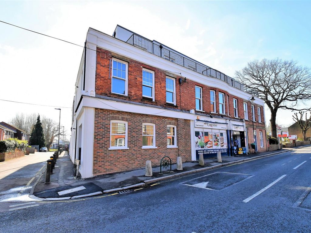 2 bed flat to rent in High Street, St. Mary Cray, Orpington BR5 Zoopla