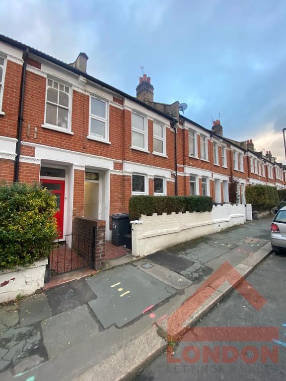 2 bed flat to rent in Kingswood Road, London SW2 Zoopla