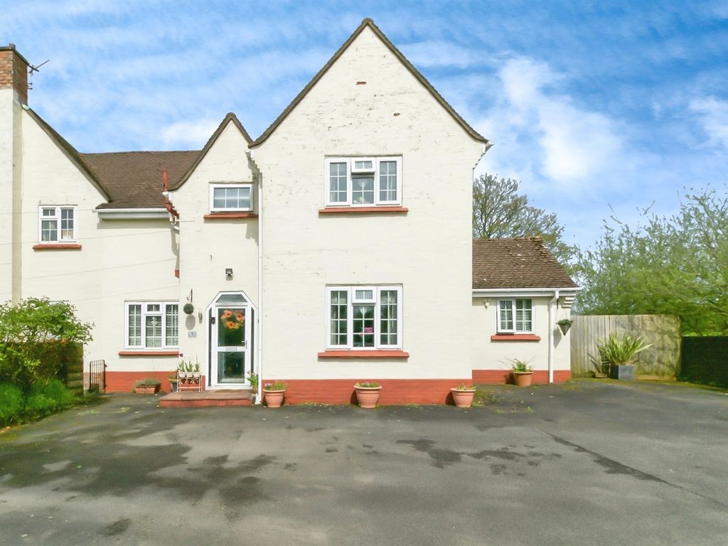 3 bed semidetached house for sale in Maes Y Ffynnon, Bonvilston