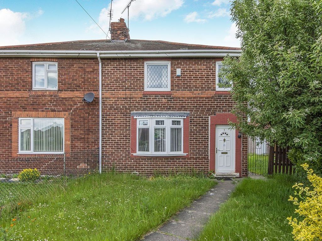 3 bed semidetached house for sale in Sunnymede Crescent, Askern