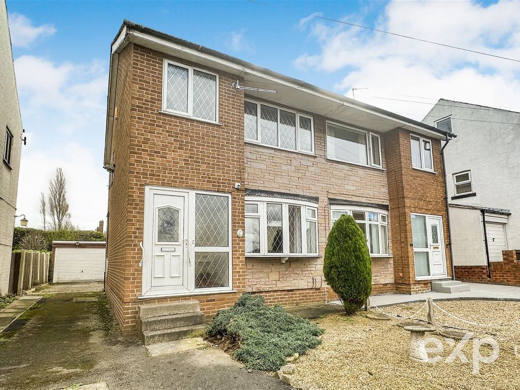 3 bed semidetached house for sale in Street, Outwood, Wakefield
