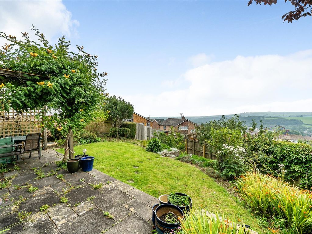 4 bed detached house for sale in Blachford Road, Ivybridge PL21, £