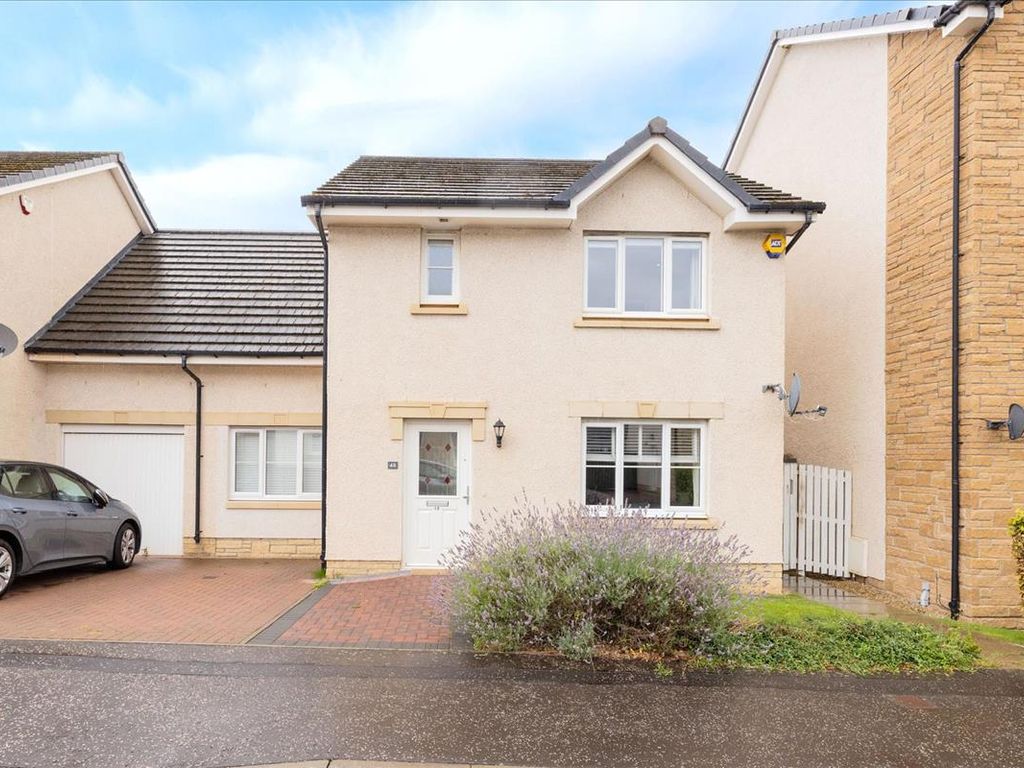 4 bed semidetached house for sale in 48 Saw Mill Terrace, Bonnyrigg