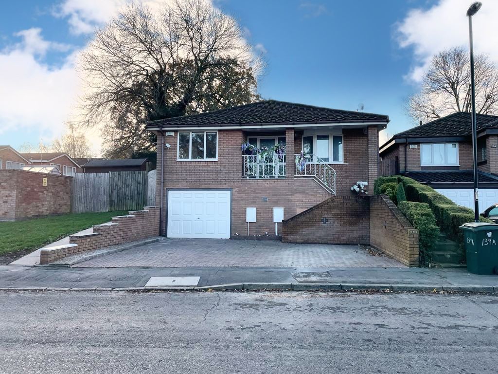 Stonebury Avenue Coventry CV5