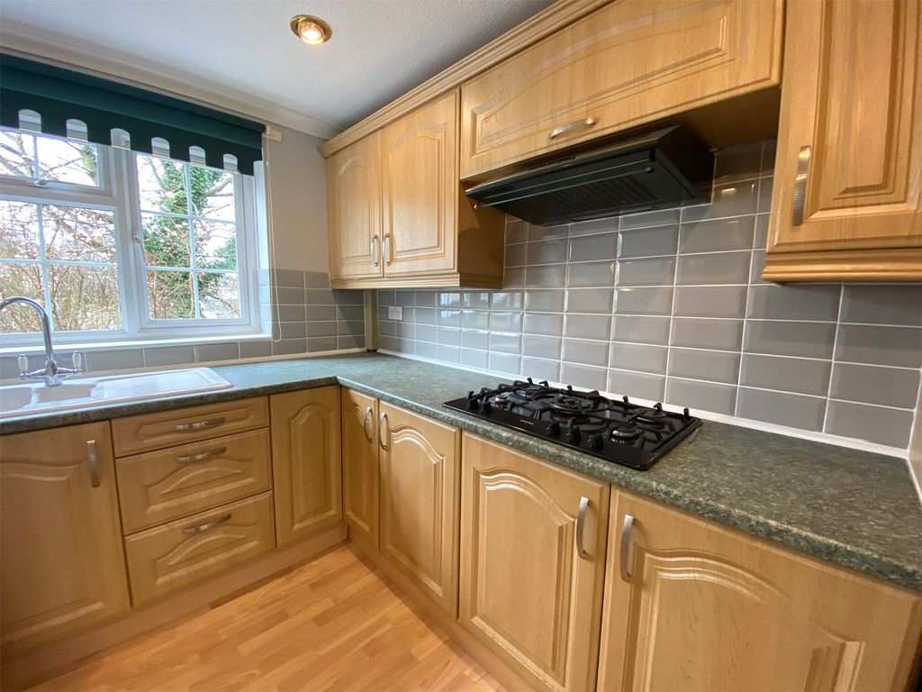 3 bed end terrace house to rent in Keldholme, Bracknell, Berkshire RG12 Zoopla