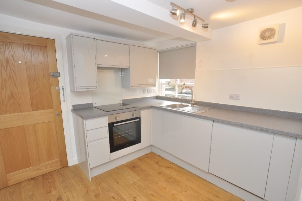 1 bed flat to rent in Churchyard, Hitchin SG5 Zoopla