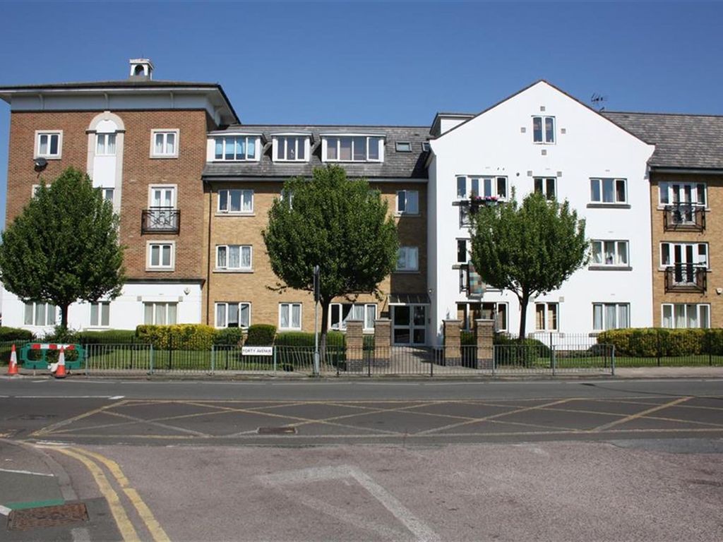 2 bed flat for sale in Century House, Forty Avenue, Wembley HA9, £