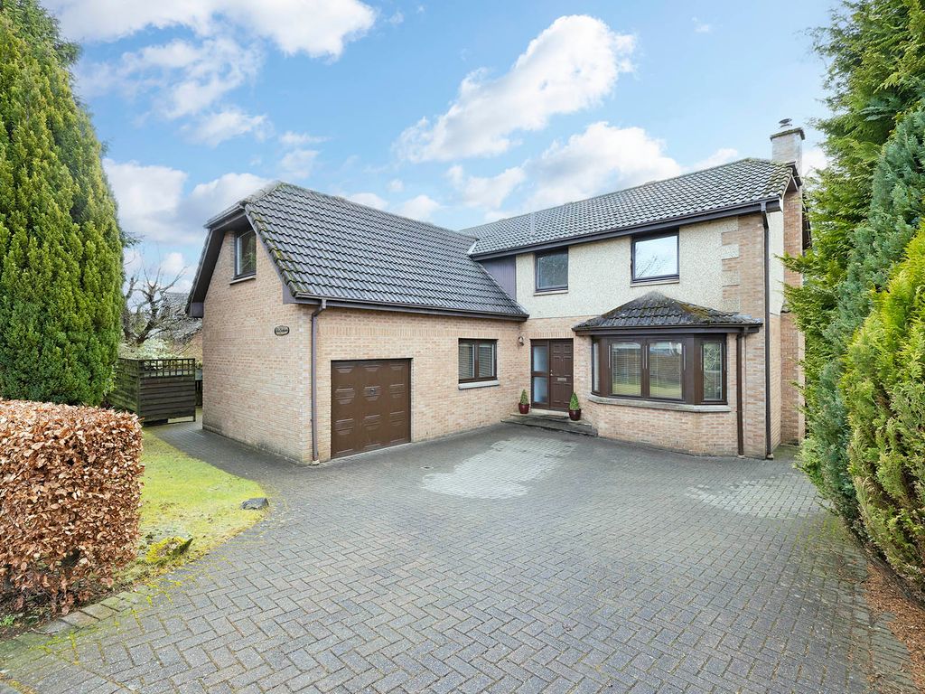 5 bed detached house for sale in The Orchard, Strathmiglo Place