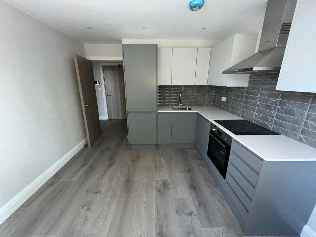 1 bed flat to rent in Barking Road, London E13 Zoopla