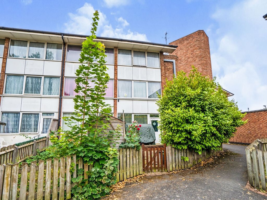 Southey Close, Leicester LE4  