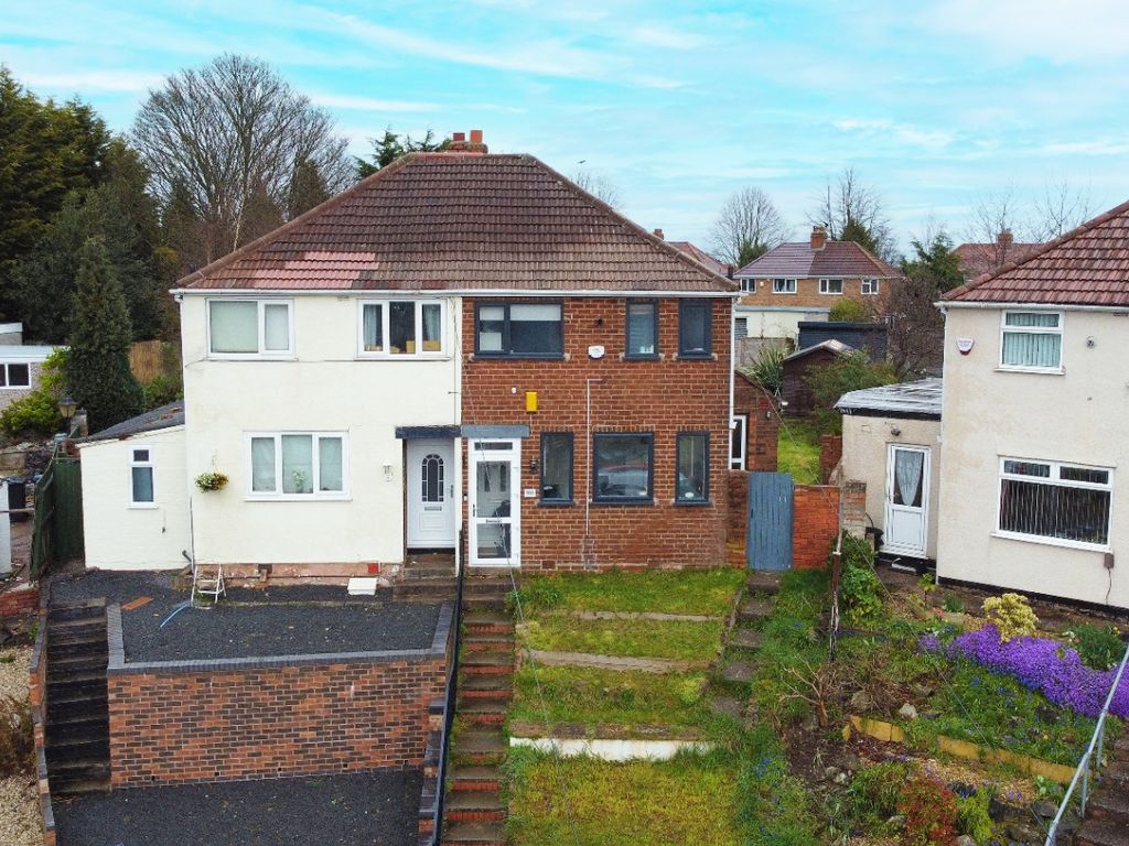 2 bed semidetached house for sale in Lingfield Avenue, Birmingham B44