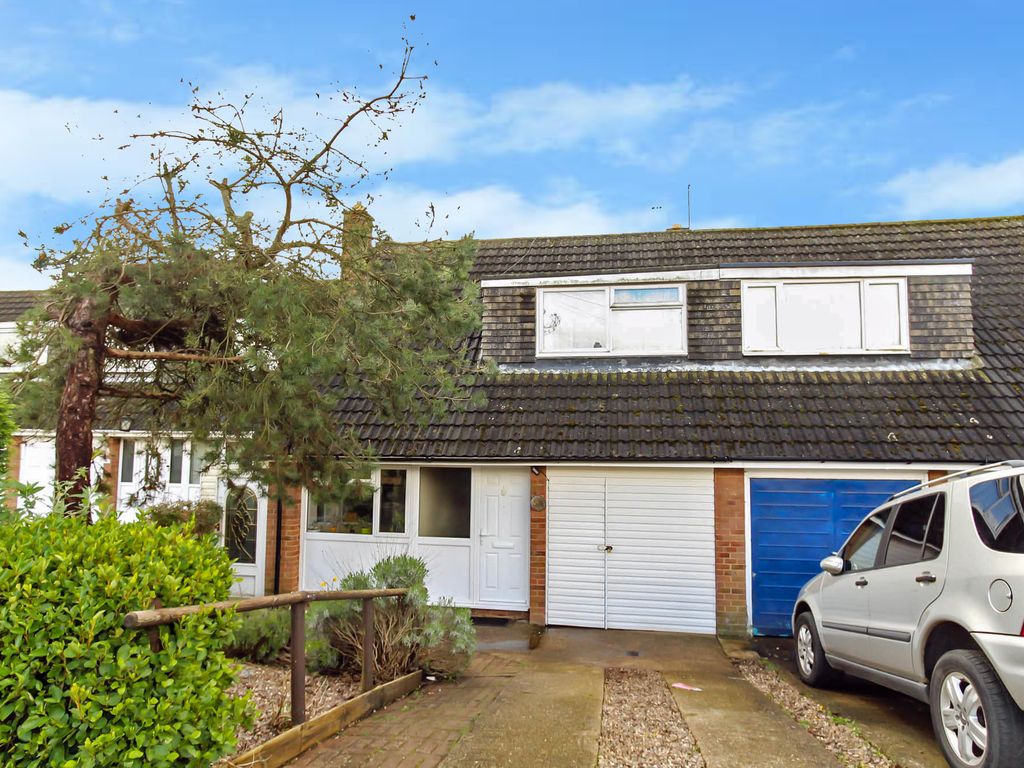 3 bed semidetached house for sale in Shelley Road, Wellingborough NN8