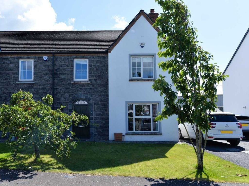 4 bed semidetached house for sale in Drive, Ballygowan
