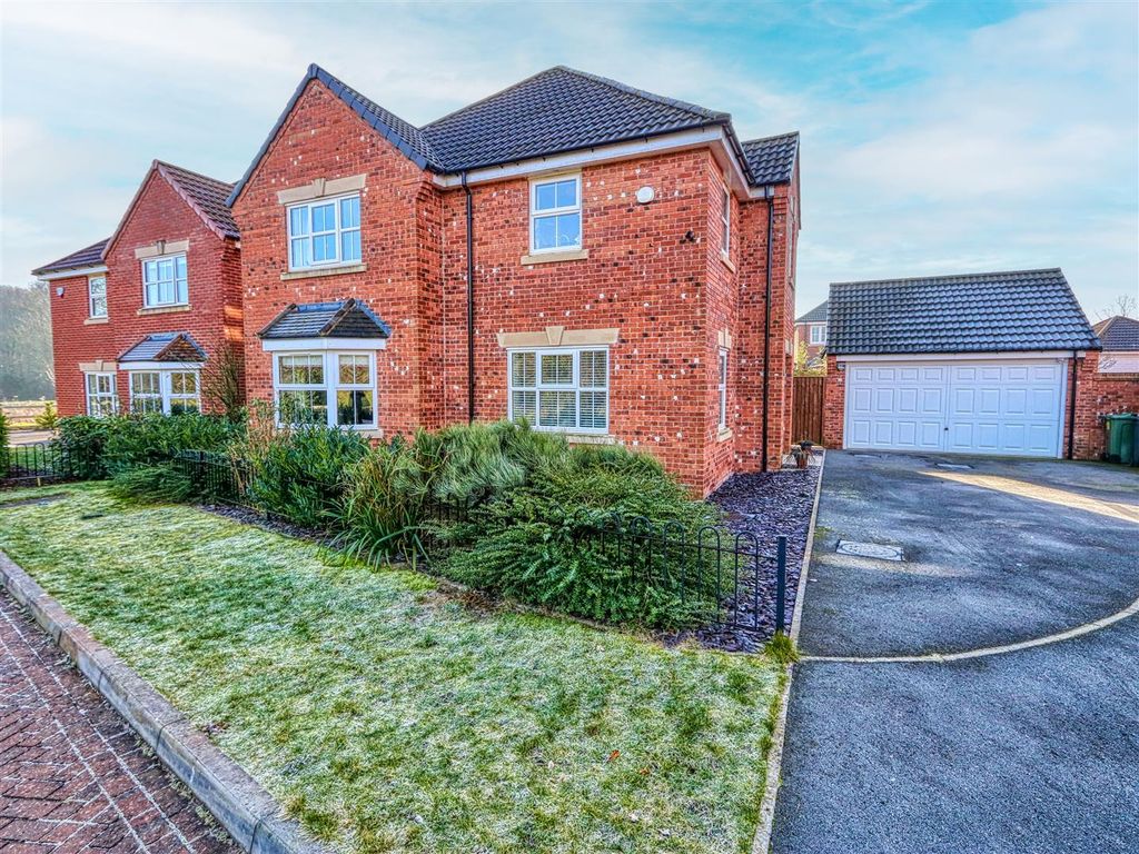 4 bed detached house for sale in Periwinkle Road, Wingerworth, Chesterfield, Derbyshire S42 Zoopla