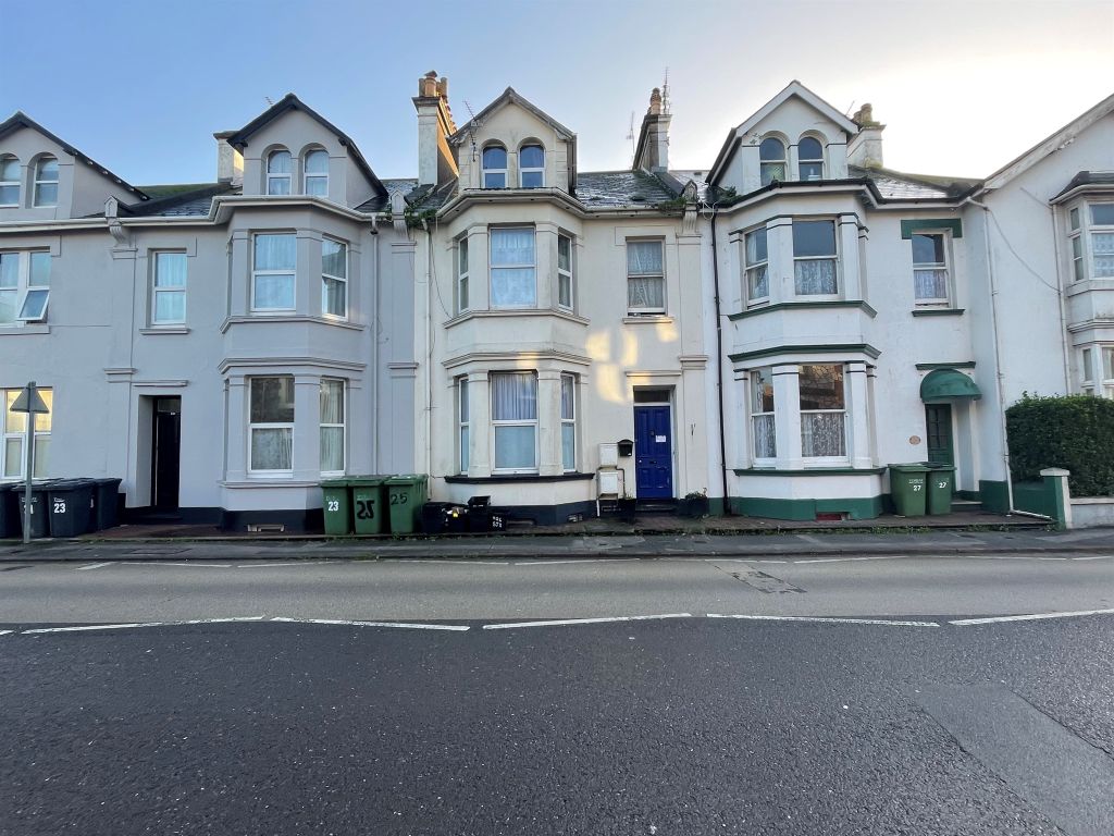 2 bed flat for sale in Totnes Road, Paignton TQ4 Zoopla