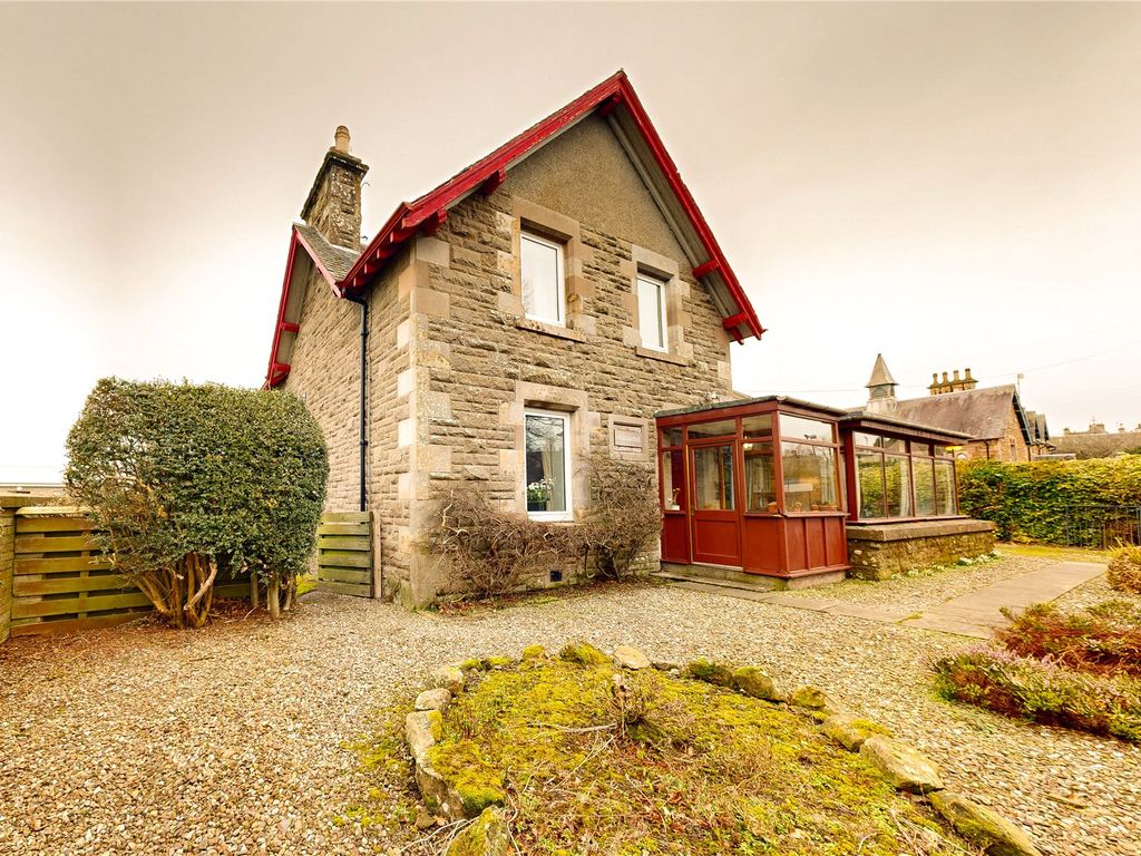 3 bed detached house for sale in Glenochil, Station Road, Dunning