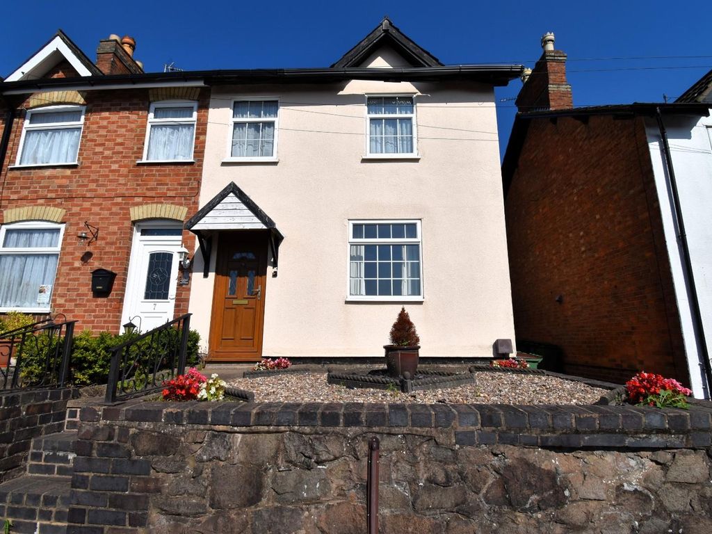 2 bed end terrace house for sale in Brook Street, Enderby, Leicester