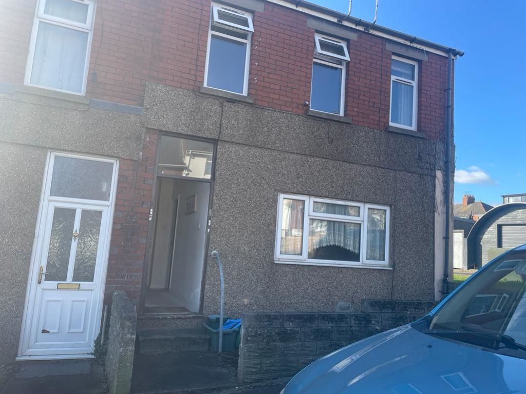 1 bed flat for sale in Trinity Street, Barry CF62 Zoopla