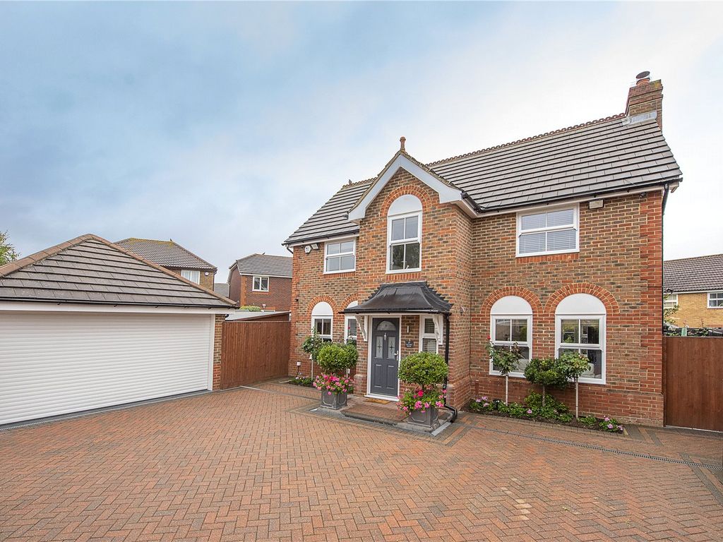 4 bed detached house for sale in Coppard Gardens, Chessington KT9, £