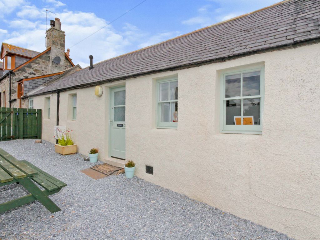 2 bed semidetached bungalow for sale in South High Street, Portsoy