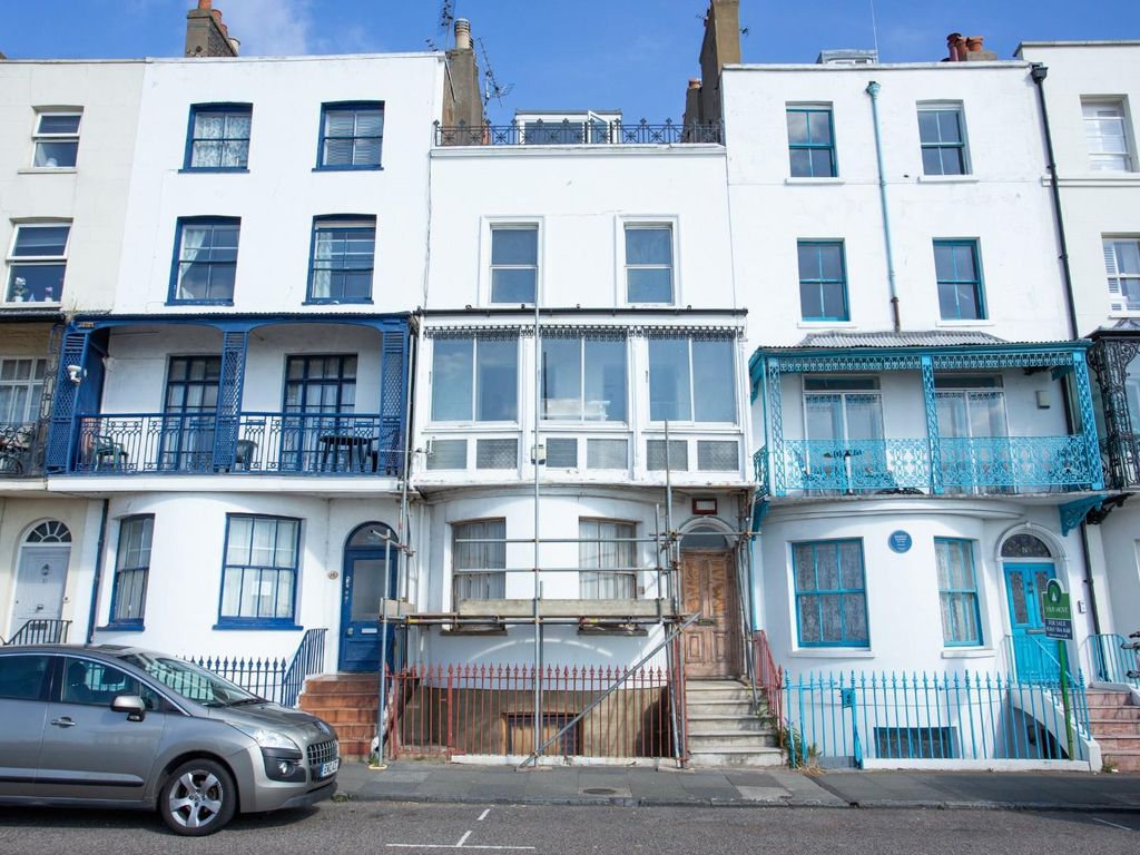 5 bed property for sale in Paragon, Ramsgate CT11 Zoopla