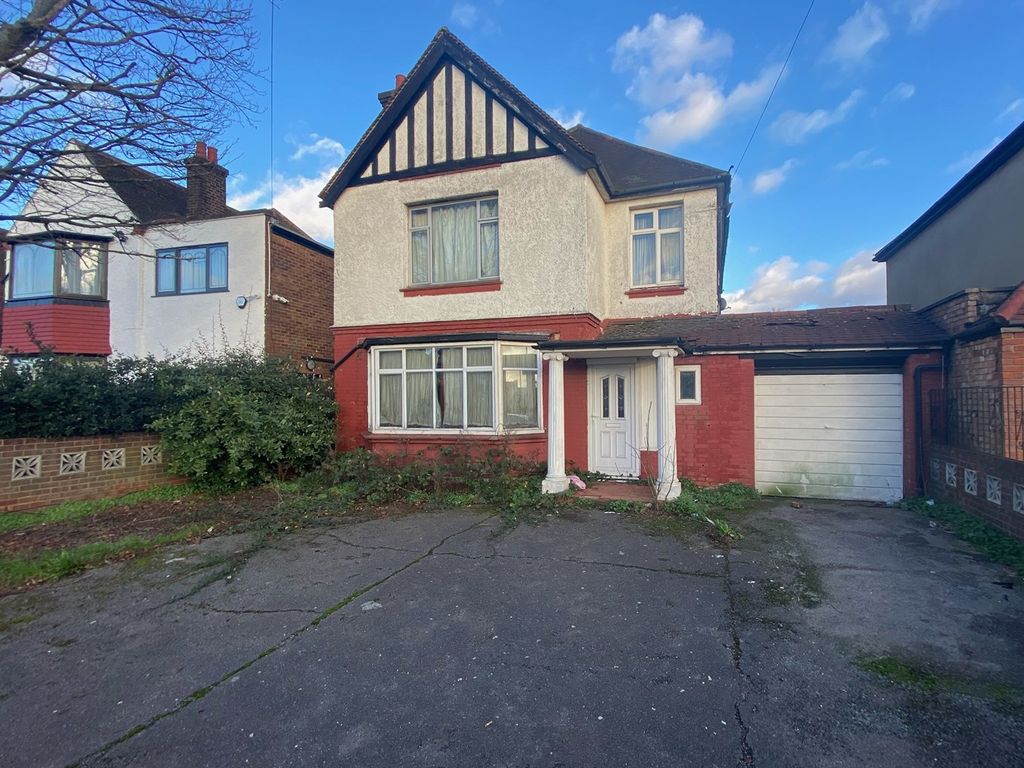 4 bed detached house for sale in Preston Road, Harrow HA3 Zoopla