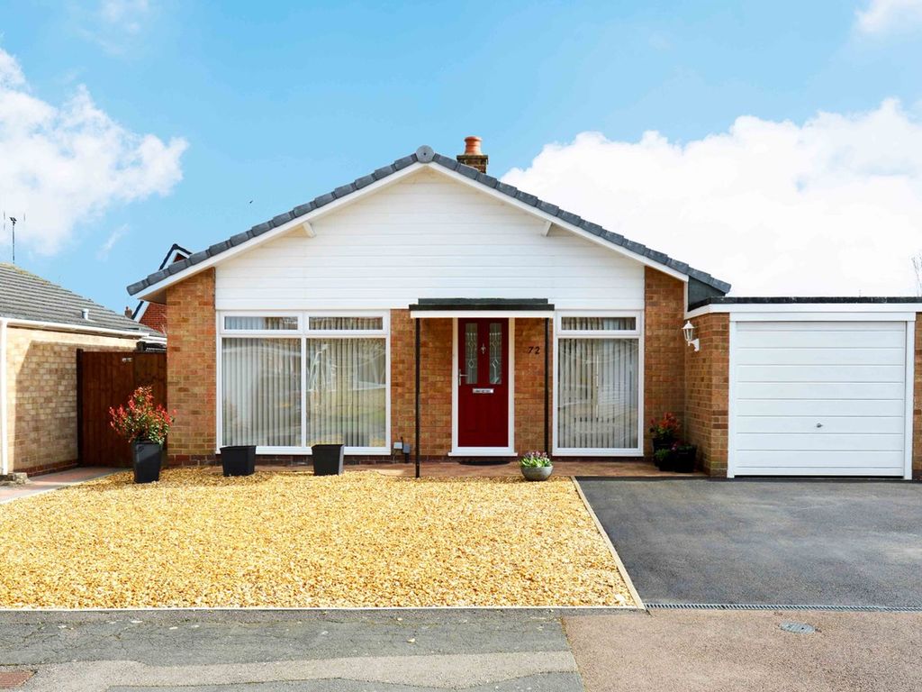2 bed detached bungalow for sale in Long Mynd Avenue, Up Hatherley