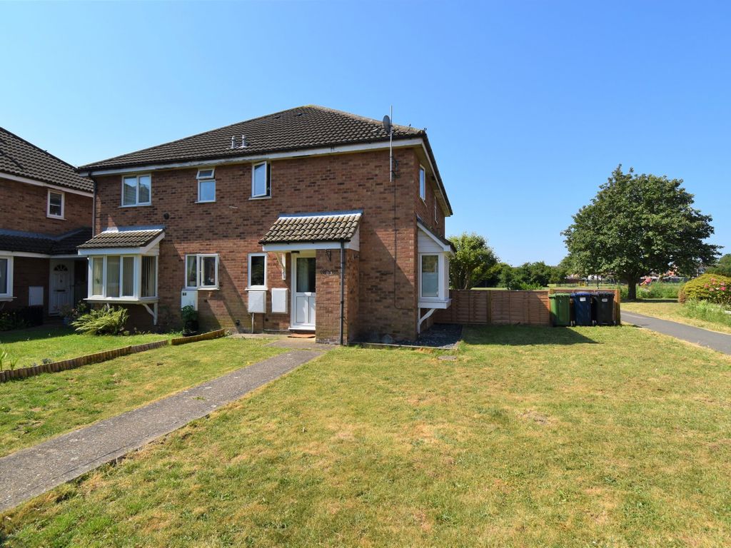 1 bed detached house for sale in Welland Close, St. Ives, Huntingdon