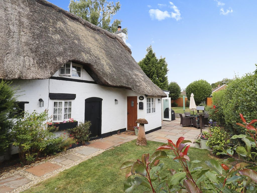 2 bed cottage for sale in The Heath, Dunchurch, Rugby CV22 Zoopla