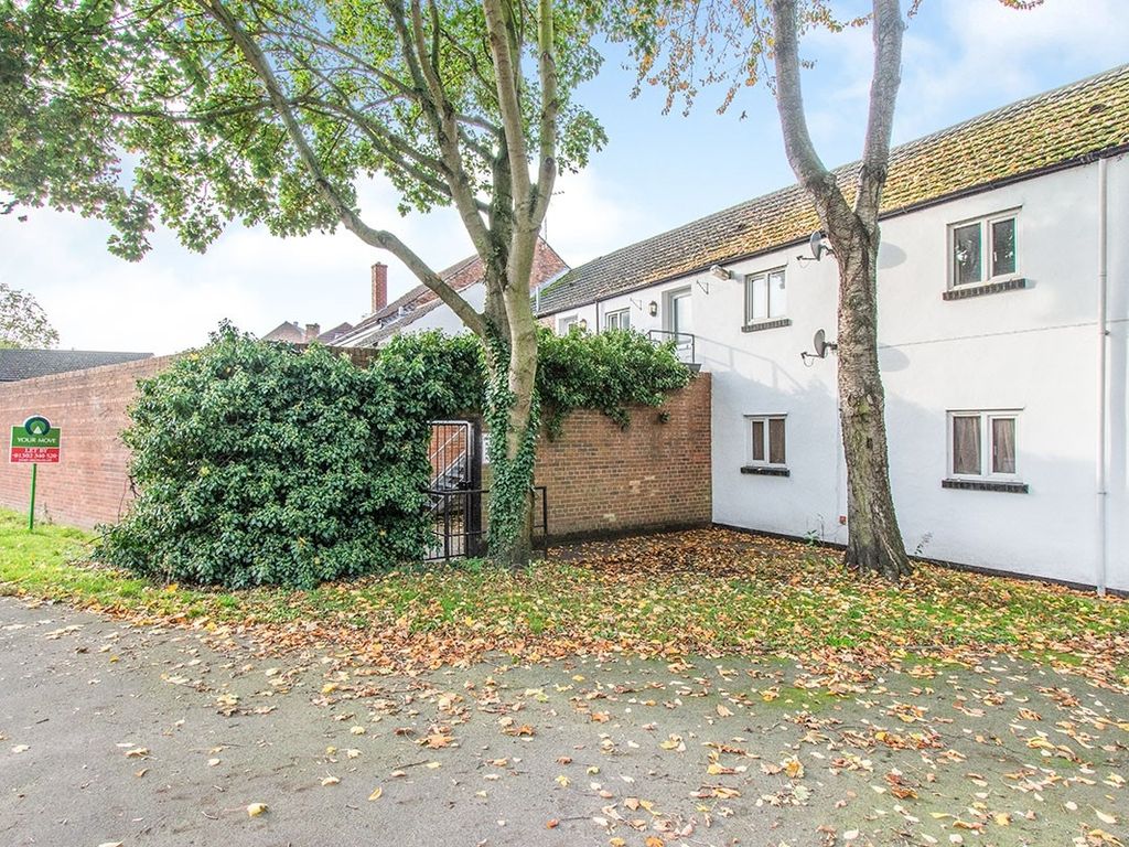 2 bed flat to rent in Union Street, Retford, Nottinghamshire DN22, £550