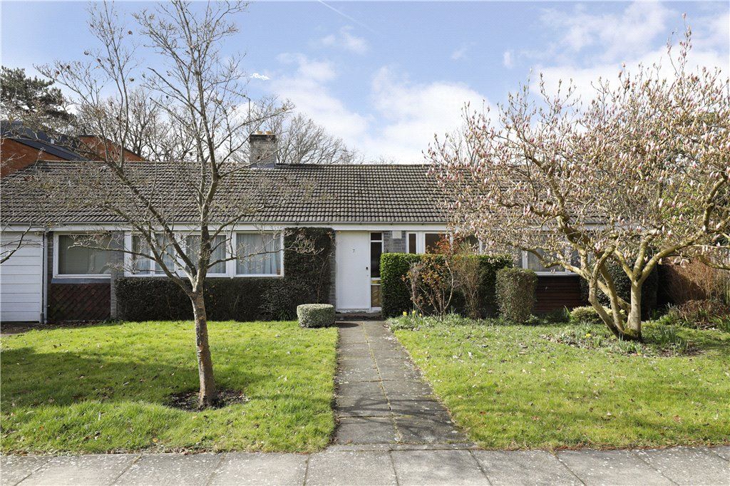 3 bed bungalow for sale in Currie Hill Close, Wimbledon SW19 Zoopla