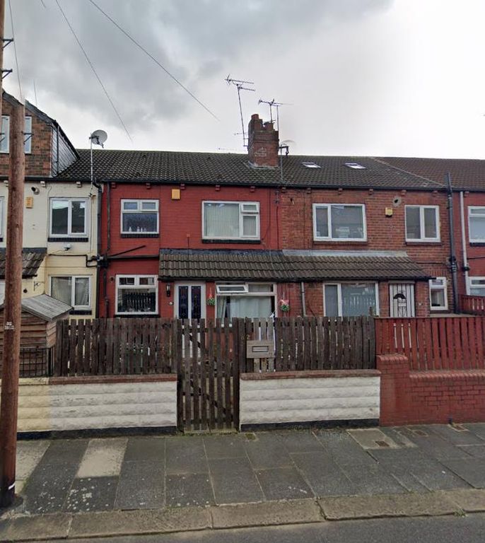 1 bed terraced house for sale in Longroyd Place, Leeds LS11 Zoopla