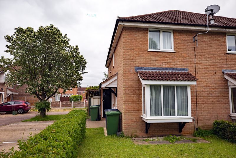 1 bed terraced house to rent in Alder Close, Eaton Ford, St. Neots PE19