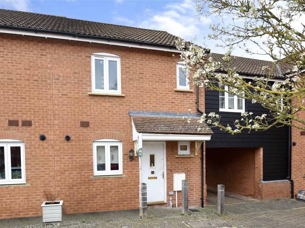 2 bed terraced house for sale in Rookery Court, Didcot, Oxfordshire