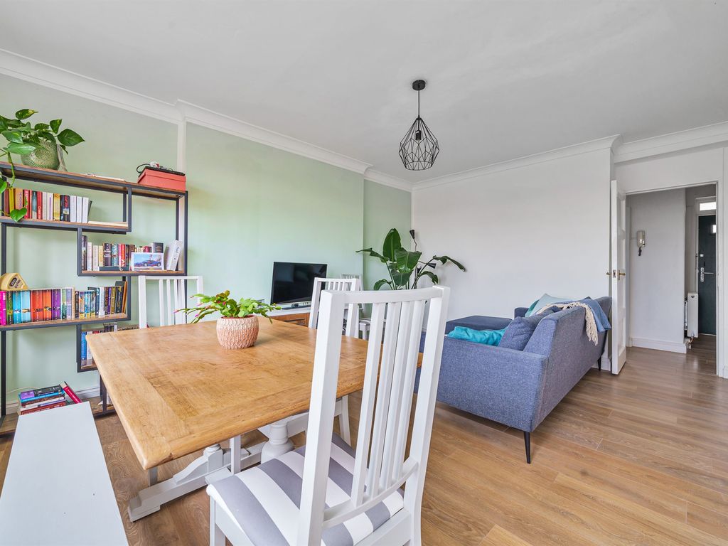 2 bed flat for sale in Queen Adelaide Road, London SE20 Zoopla
