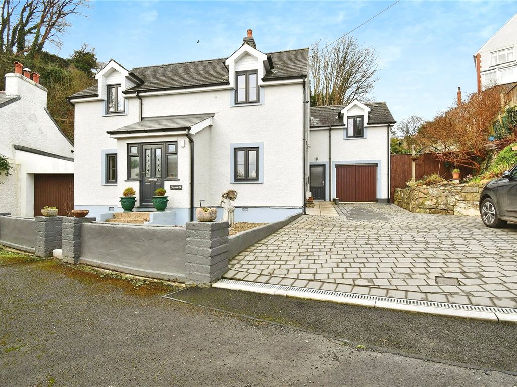 5 bed detached house for sale in The Slade, Fishguard, Pembrokeshire