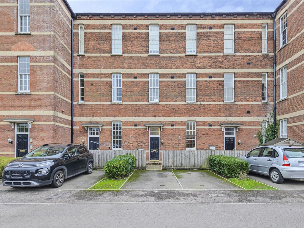 Hillier Road, Devizes SN10  