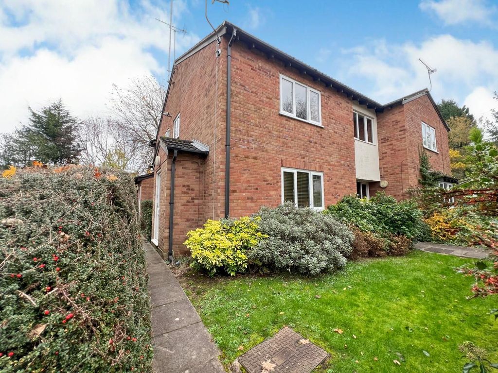 Studio for sale in Woodlands Court, Earlsdon Avenue South, Earlsdon CV5