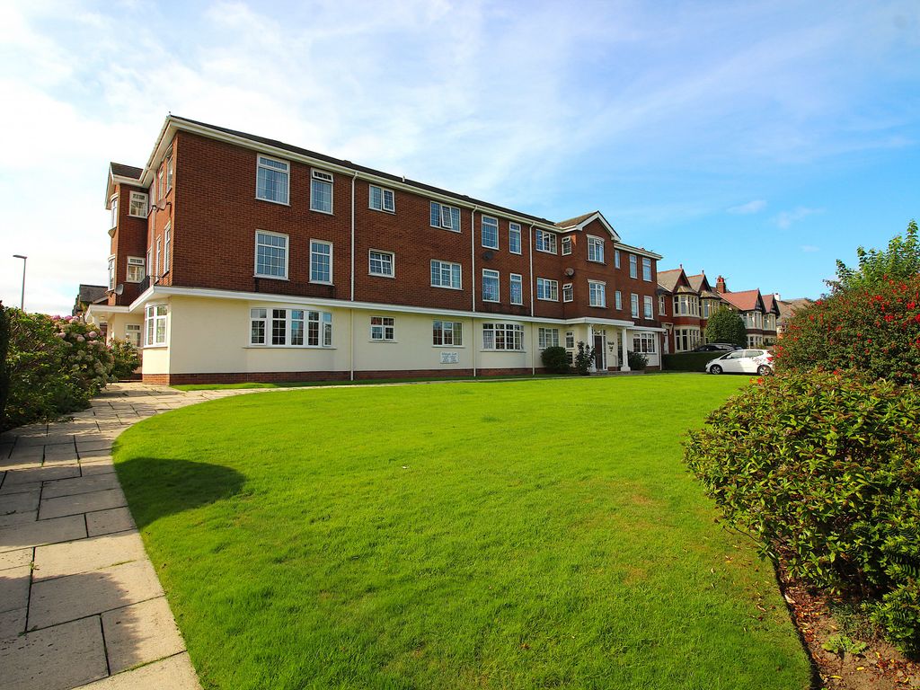 2 bed flat to rent in Whitegate Court, Blackpool FY3 Zoopla