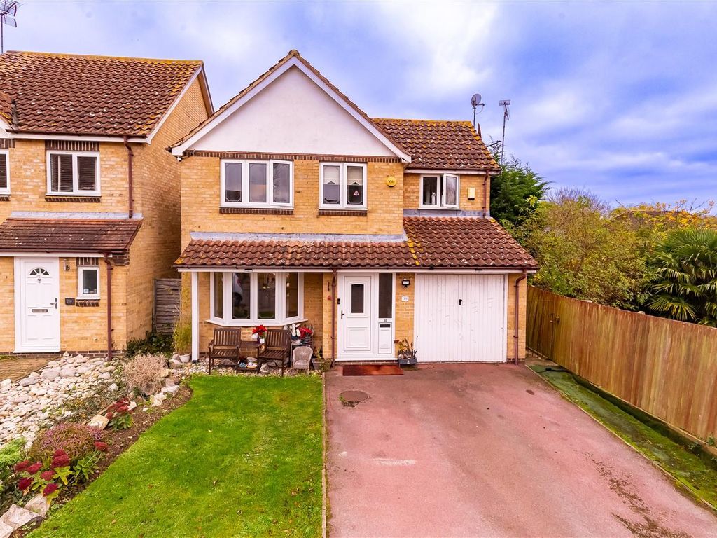 4 bed detached house for sale in Brookfield, Weald Hall Lane, Thornwood