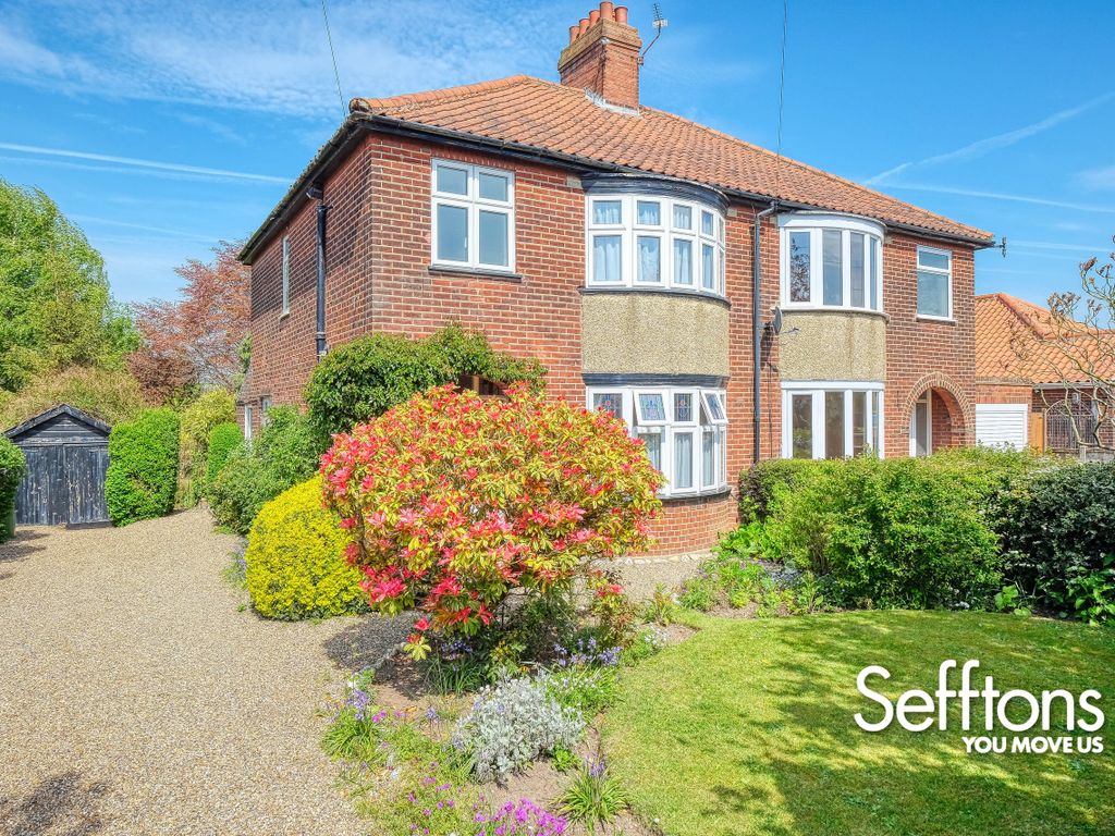 3 bed semidetached house for sale in St Williams Way, Thorpe St Andrew