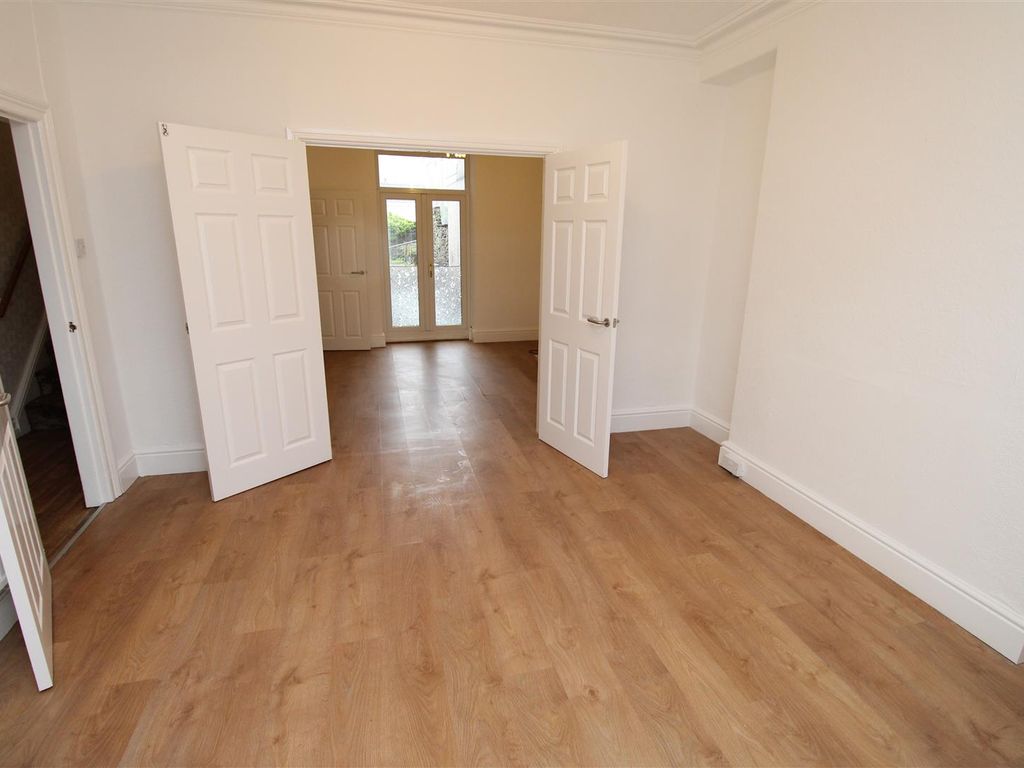 3 bed property for sale in Geoffrey Street, Neath SA11, £130,000 Zoopla