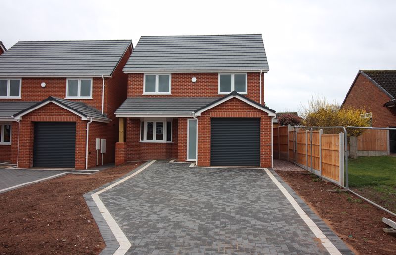 New home, 4 bed detached house for sale in Dubarry Avenue, Kingswinford DY6 Zoopla